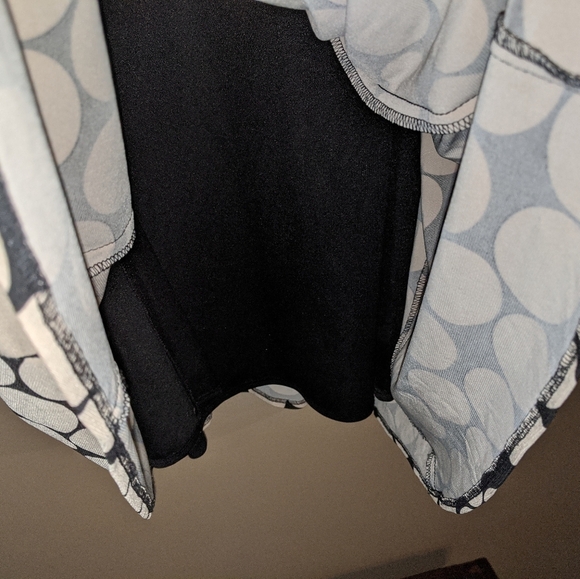 *$10 with bundle OC by Oleg Cassini polka dot v-neck dress - Picture 5 of 13